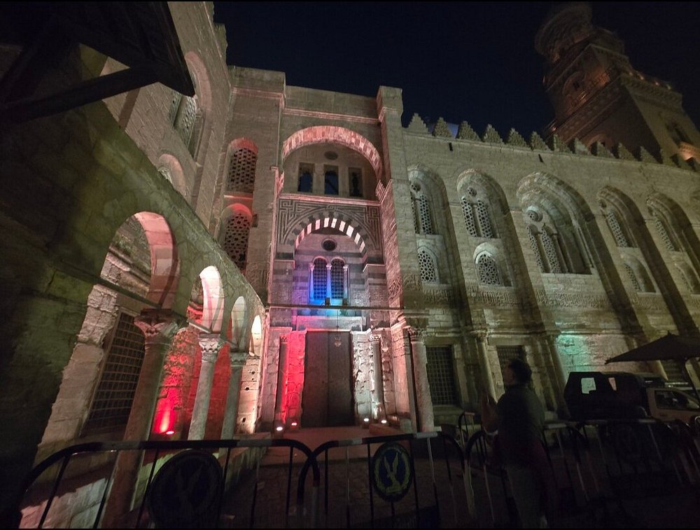 🛍️ Tour Title: VIP Private Old Cairo Discovery: Khan el-Khalili Bazaar & Authentic Lunch