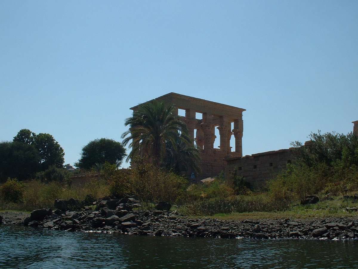 From Hurghada: Full-Day Guided Tour to Luxor (Valley of the Kings & Karnak)