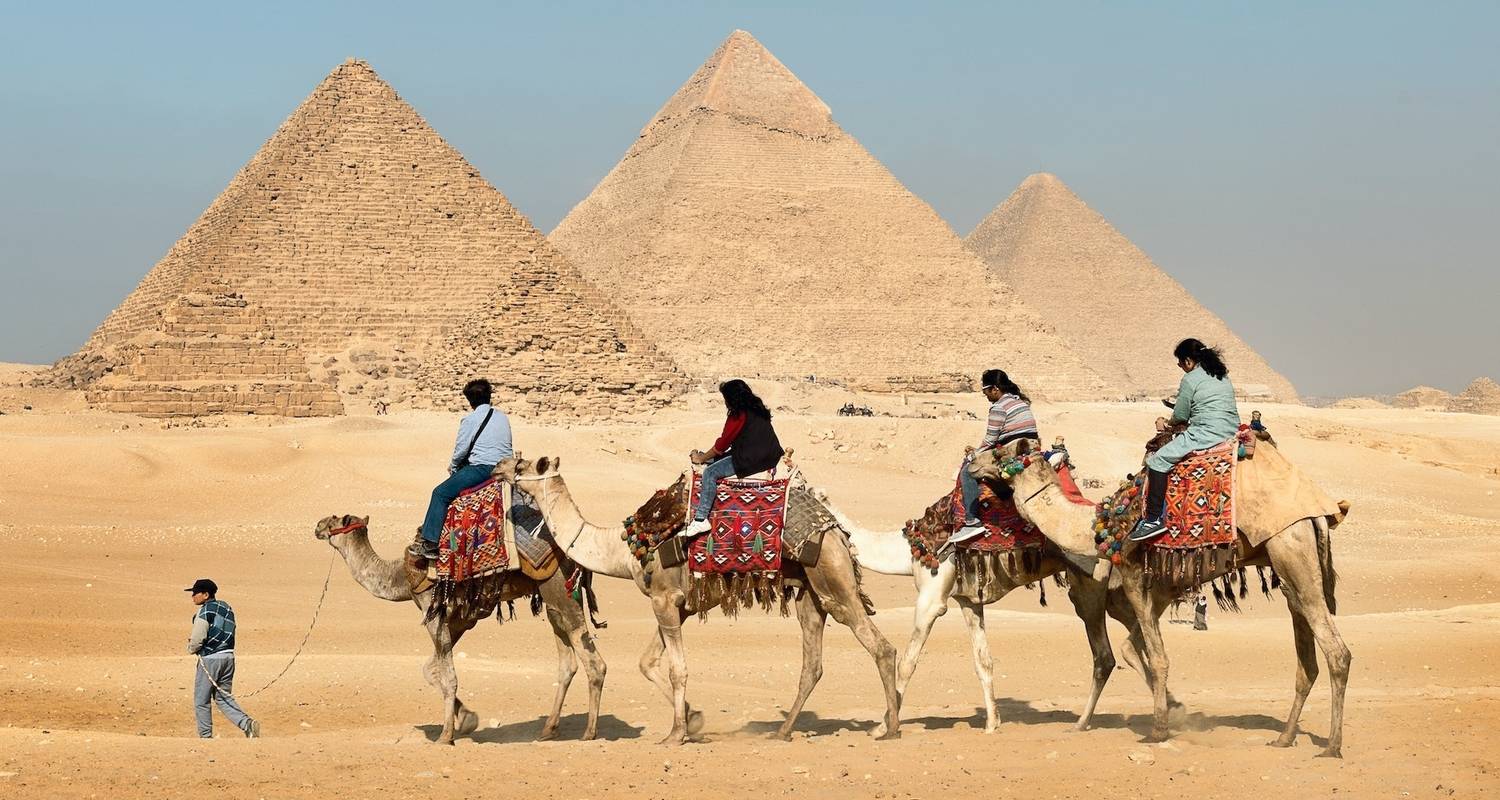 Discover Egypt: 7-Day Cairo & Nile Cruise Tour (With Internal Flights)