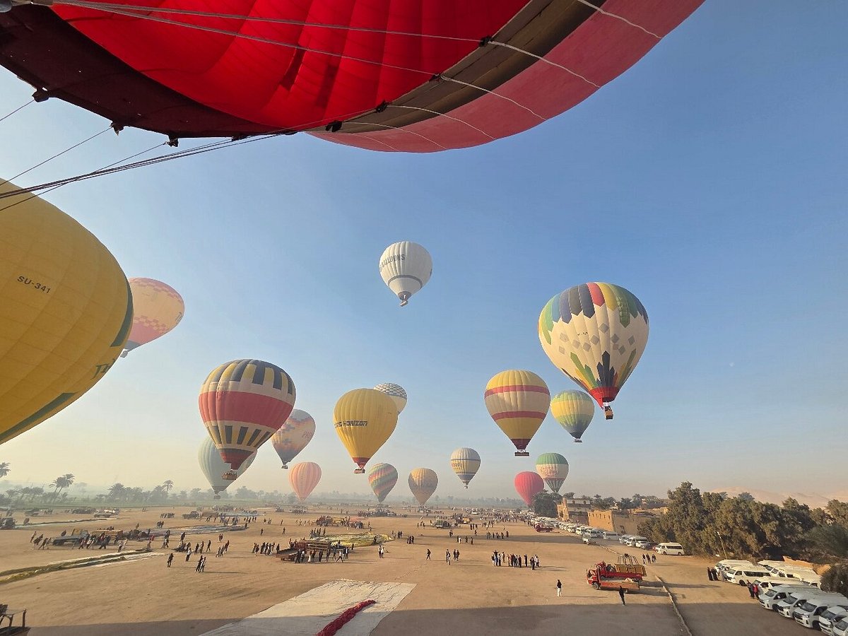 From Hurghada: Full-Day Guided Tour to Luxor (Valley of the Kings & Karnak)