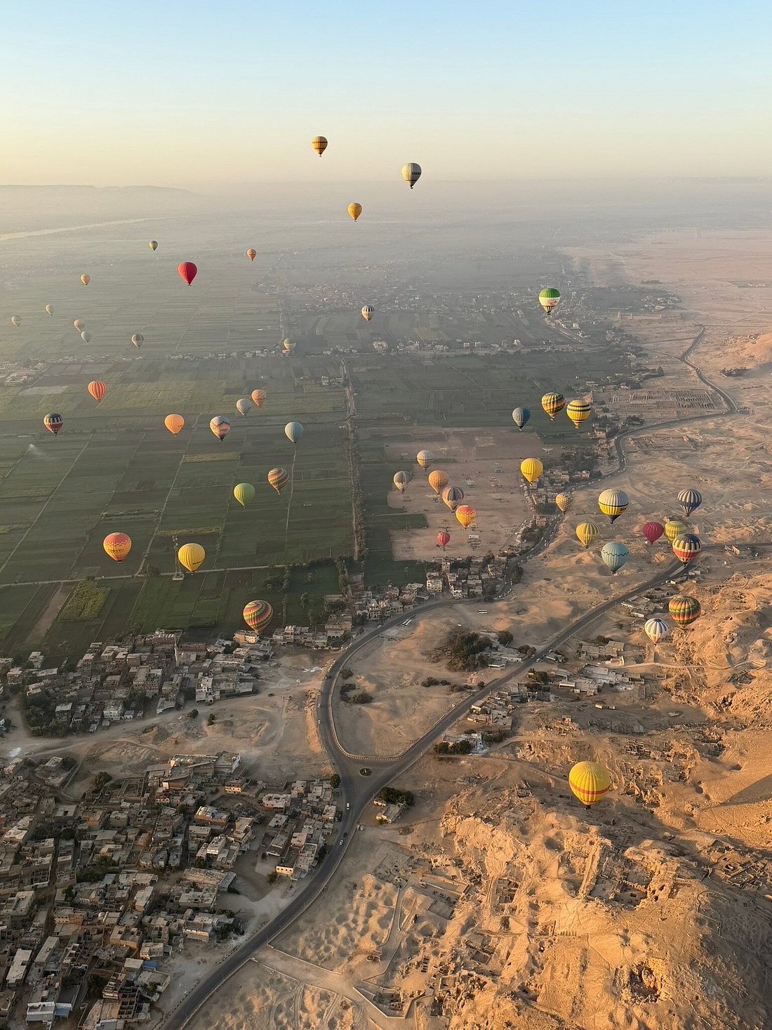 From Hurghada: Full-Day Guided Tour to Luxor (Valley of the Kings & Karnak)