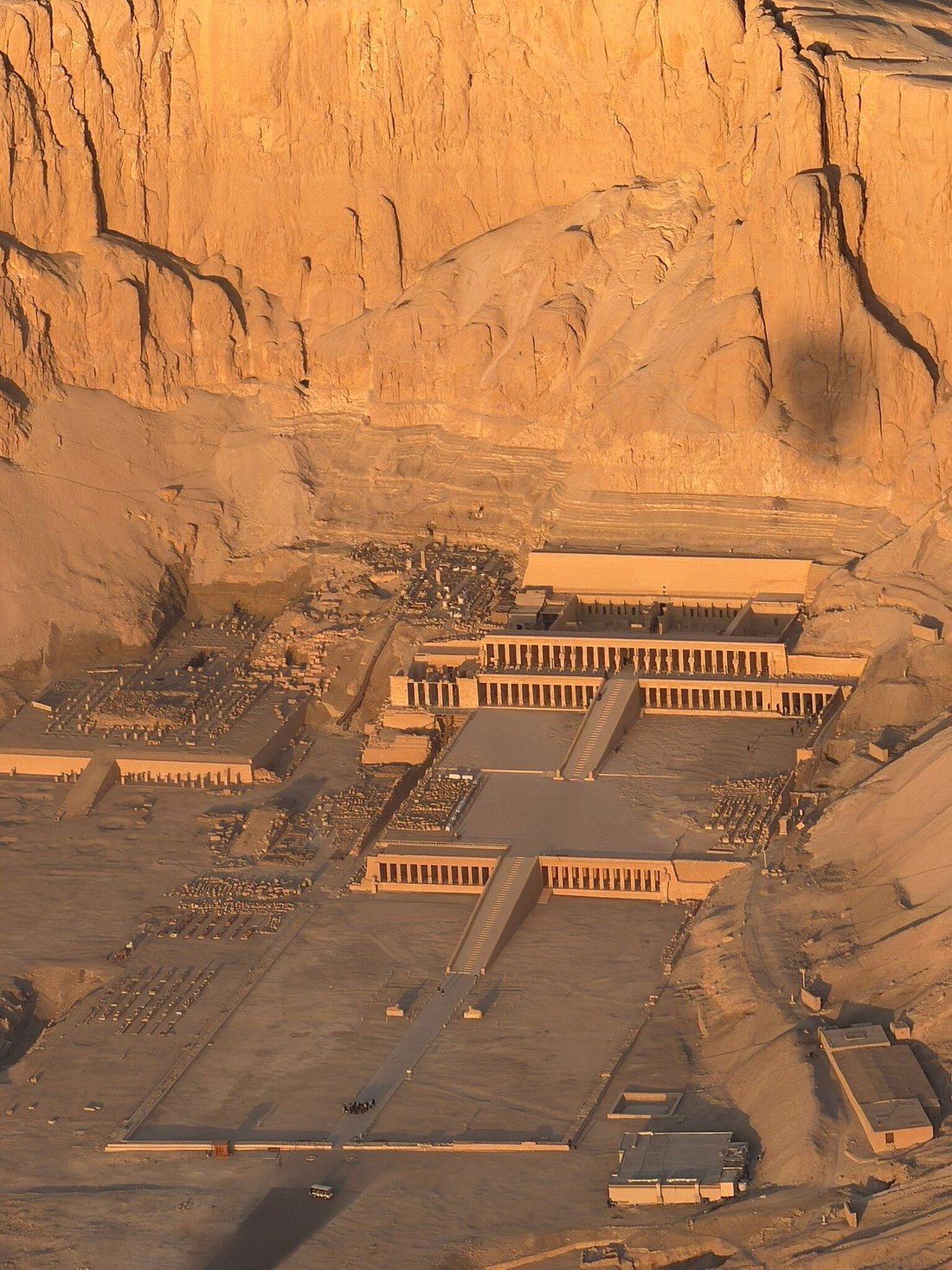 From Hurghada: Full-Day Guided Tour to Luxor (Valley of the Kings & Karnak)