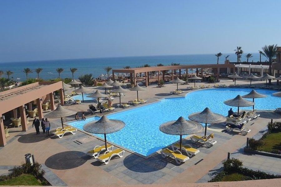 🏖️ Tour Title: VIP Private Escape: Day Use to Red Sea (Ain El-Sokhna) from Cairo