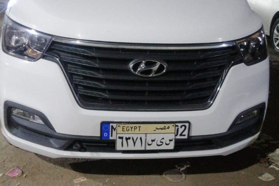 Our Fleet: Premium Toyota Hiace (High Roof)