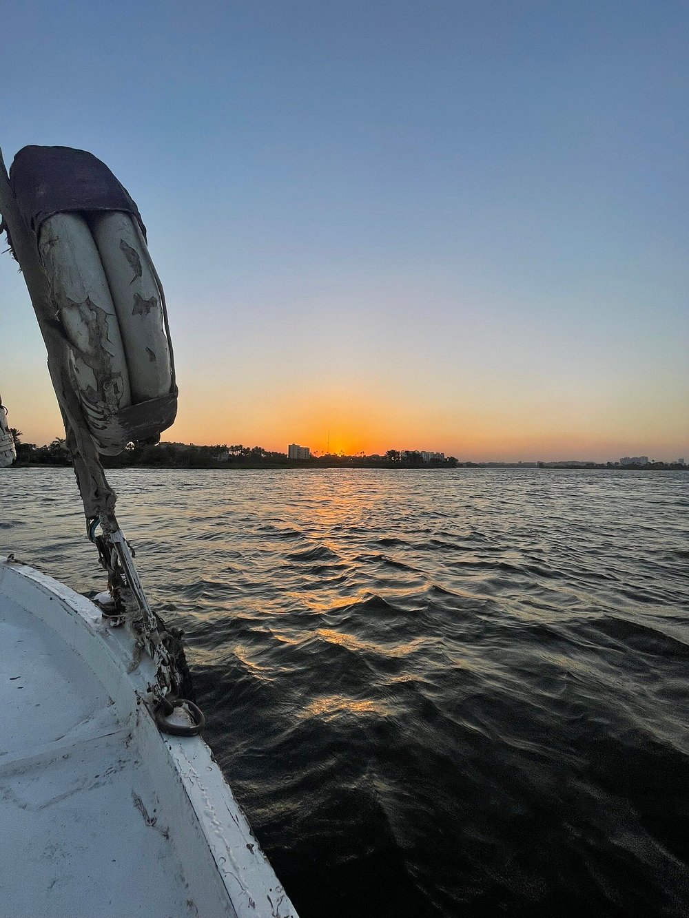 From Hurghada: Full-Day Guided Tour to Luxor (Valley of the Kings & Karnak)