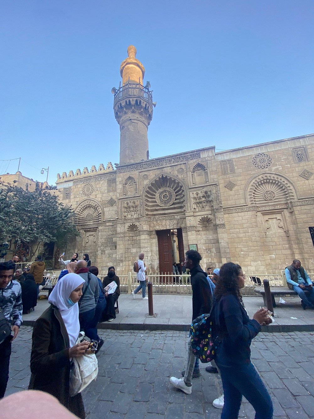 🛍️ Tour Title: VIP Private Old Cairo Discovery: Khan el-Khalili Bazaar & Authentic Lunch