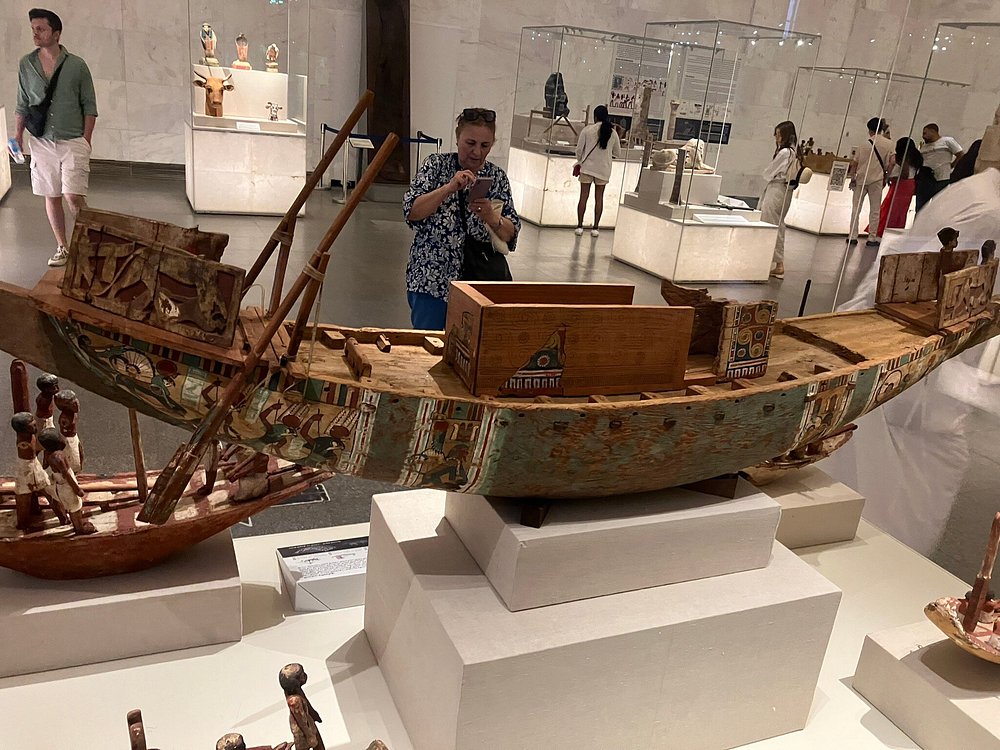 🏛️ Tour Title: VIP Private Fusion: Giza Pyramids & The Grand Egyptian Museum (GEM)