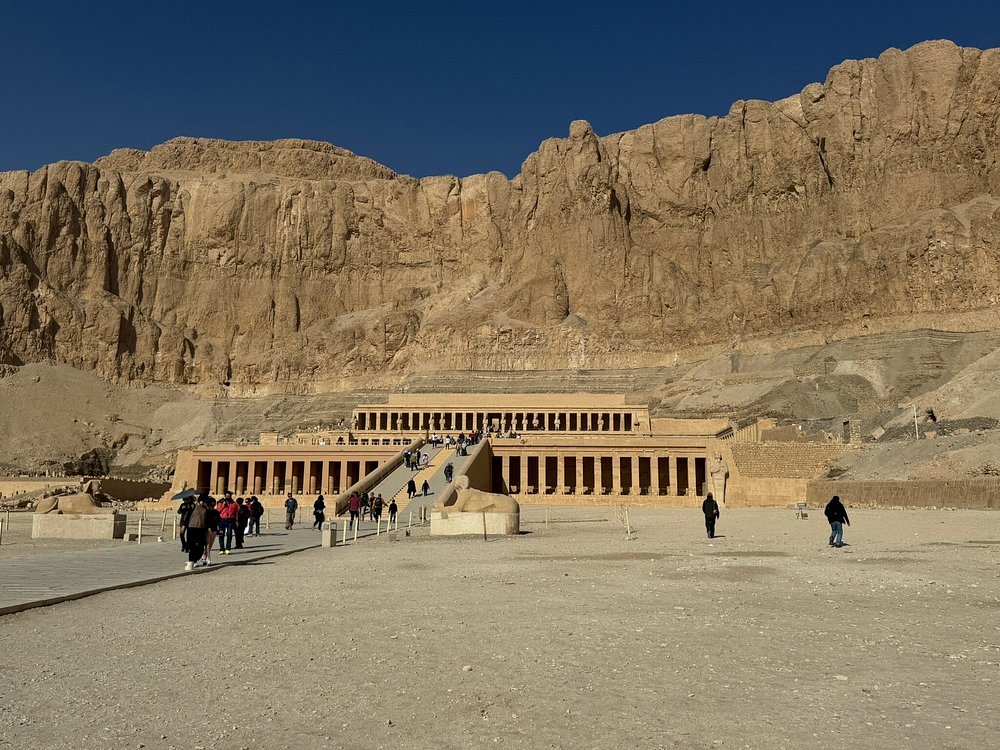 Discover Egypt: 7-Day Cairo & Nile Cruise Tour (With Internal Flights)